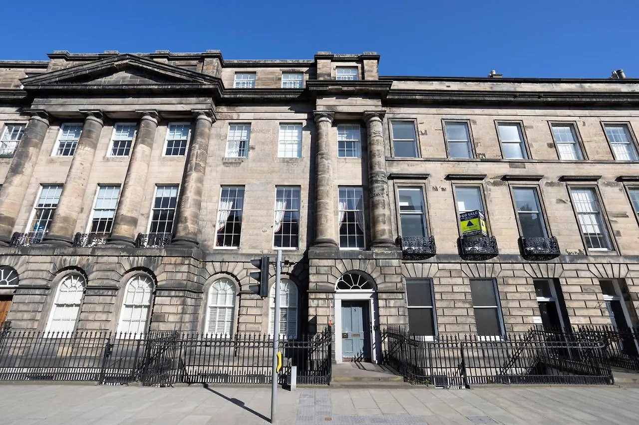 Joivy Splendid Apartment In New Town Edinburgh